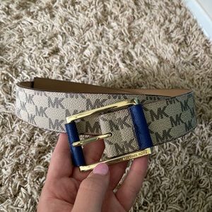 Michael Kors belt